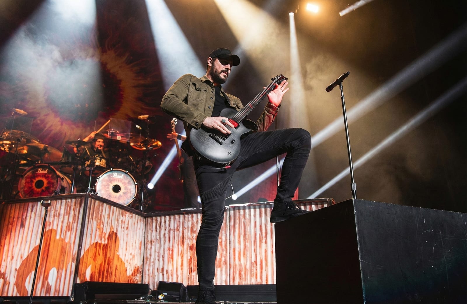 BREAKING BENJAMIN performing live, photographed by Connor Patterson.
