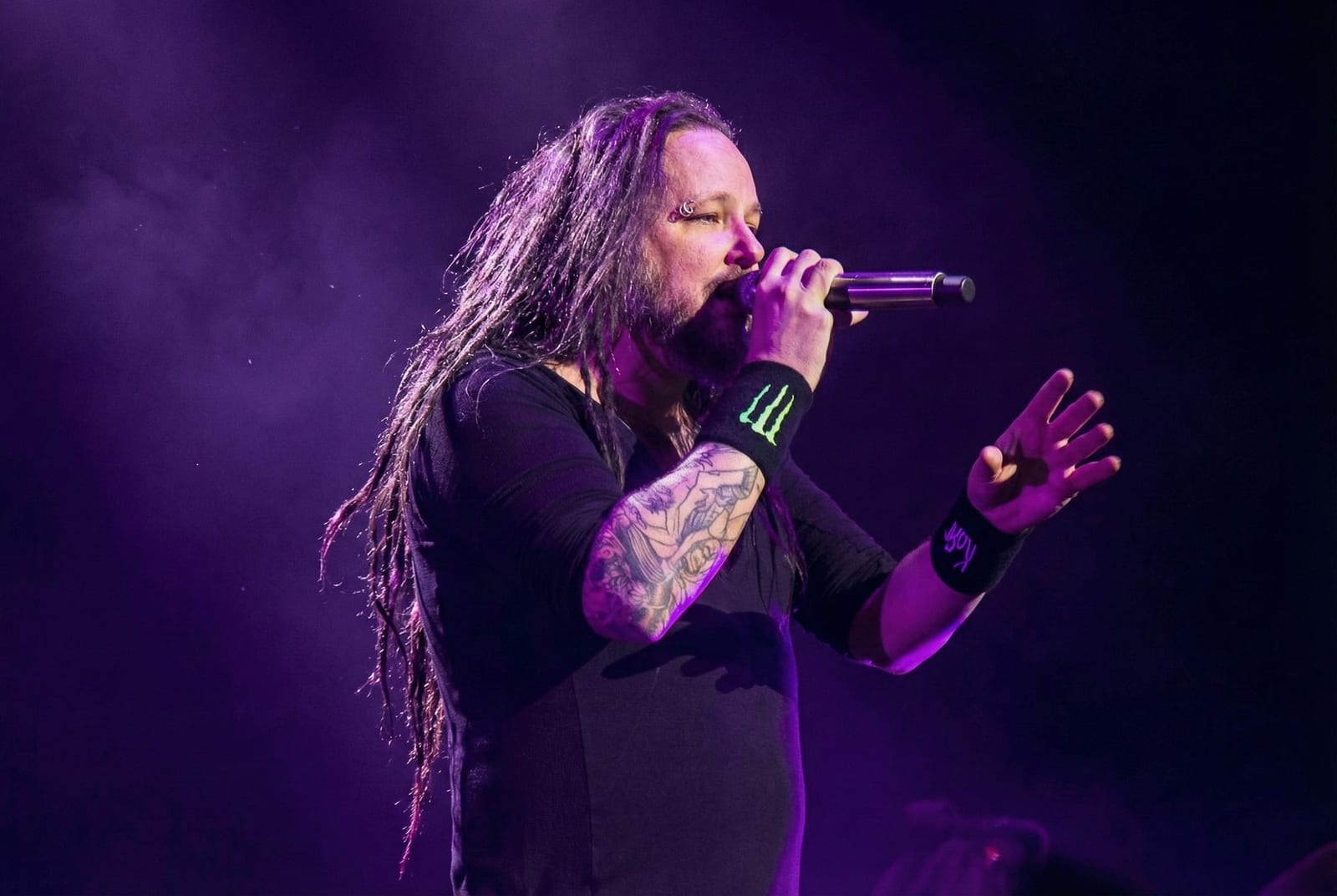 KORN performing live, photographed by Connor Patterson.
