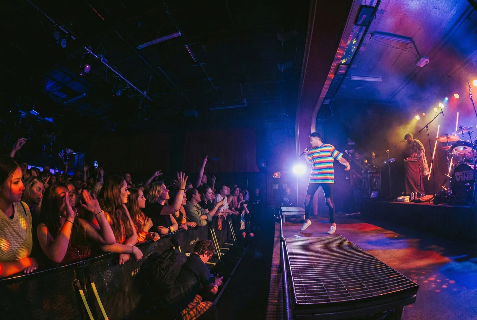 BRYCE VINE performing live, photographed by Connor Patterson.