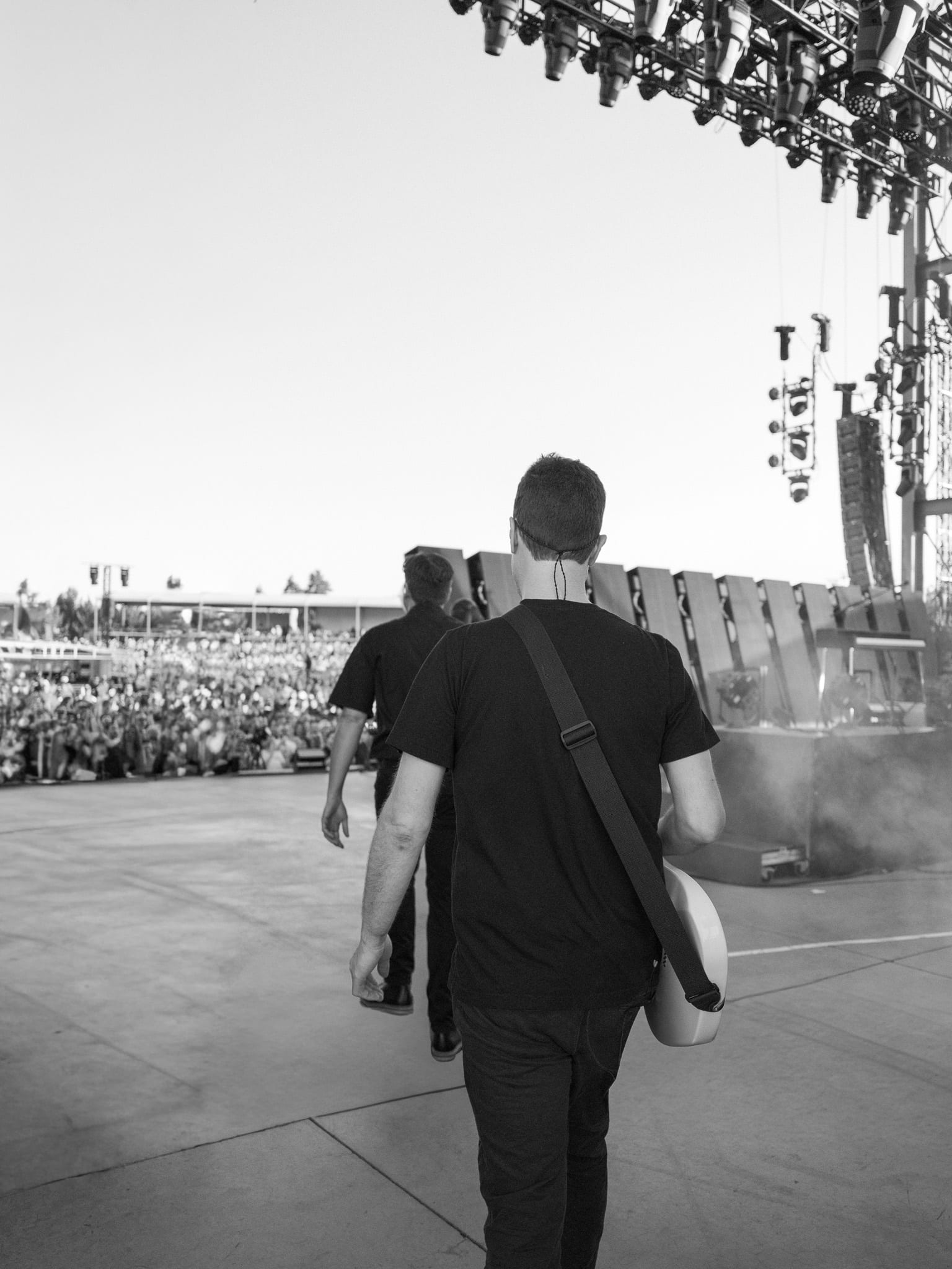 Jimmy Eat World performing live in Bend, Oregon, frame 10 of 20