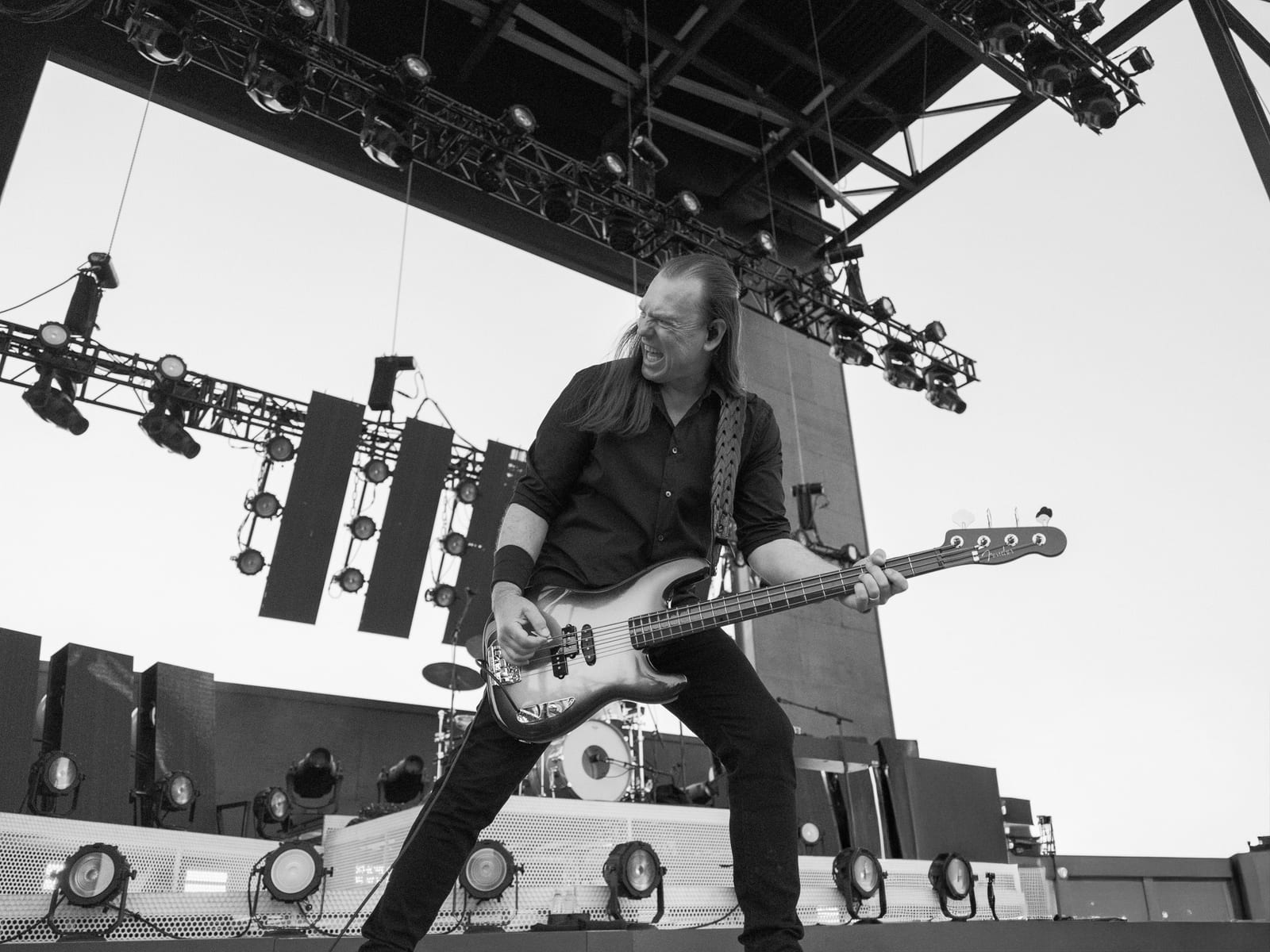 Jimmy Eat World performing live in Bend, Oregon, frame 2 of 20