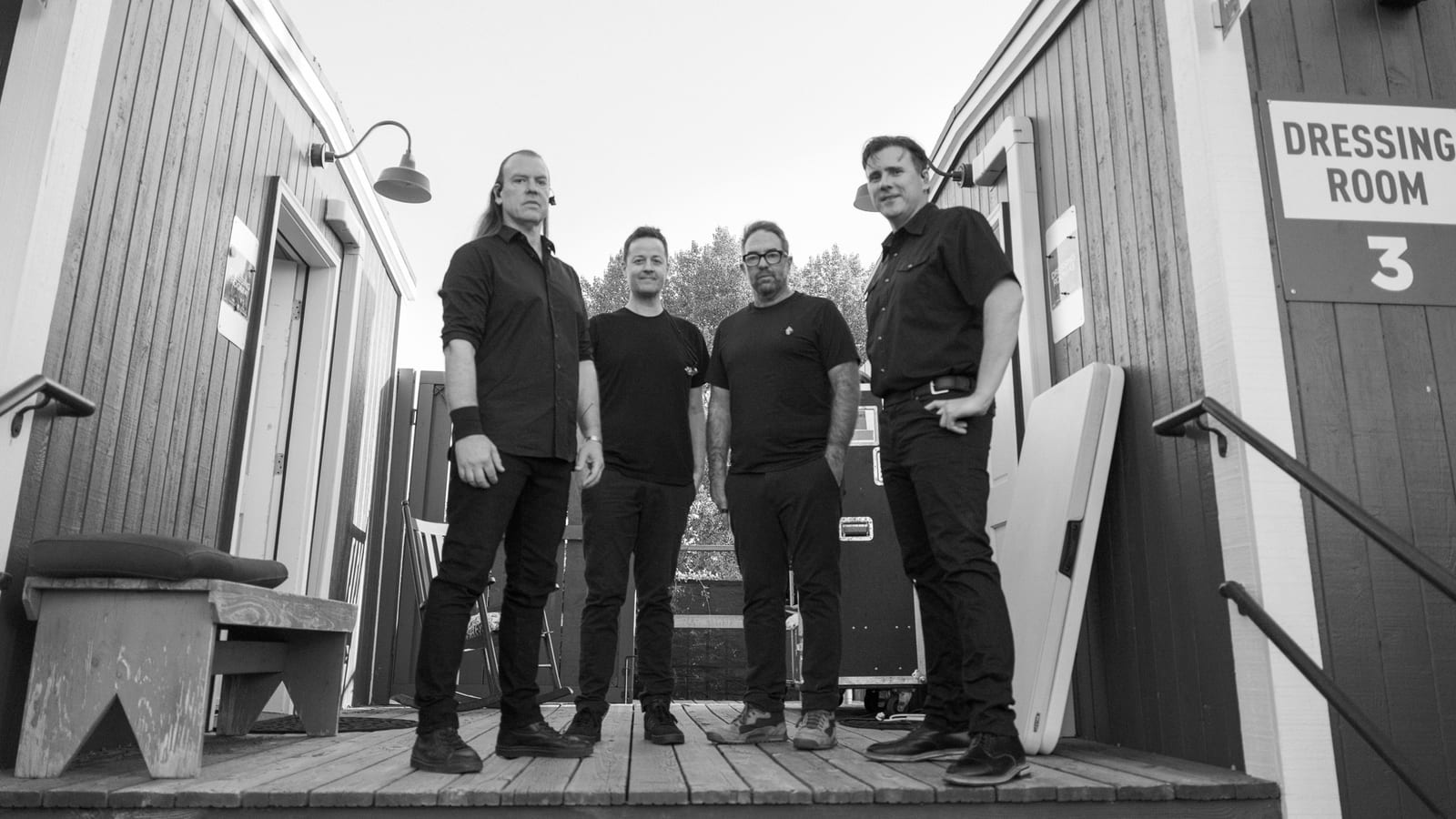 Jimmy Eat World performing live in Bend, Oregon, frame 4 of 20