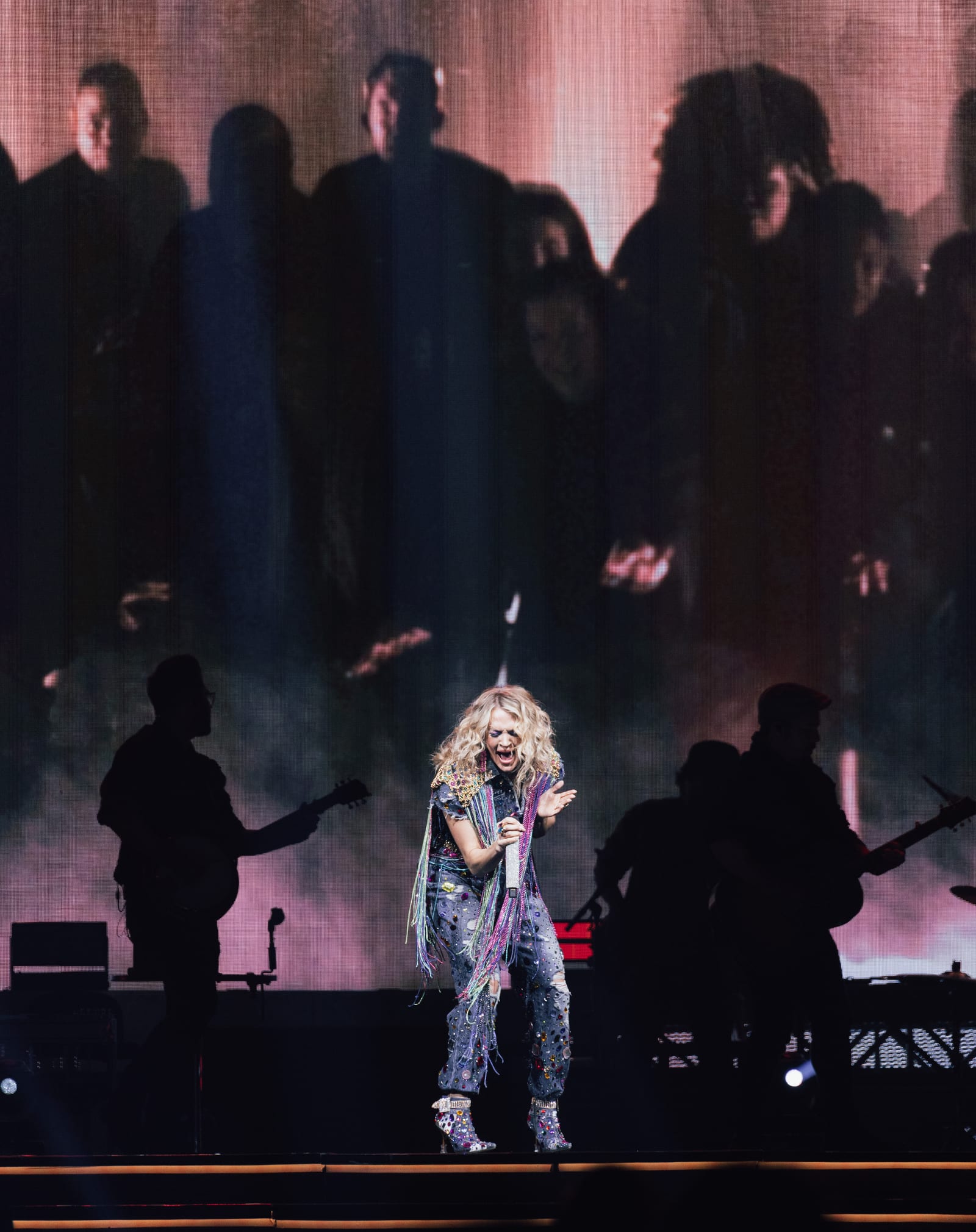 Carrie Underwood performing live, frame 4 of 6